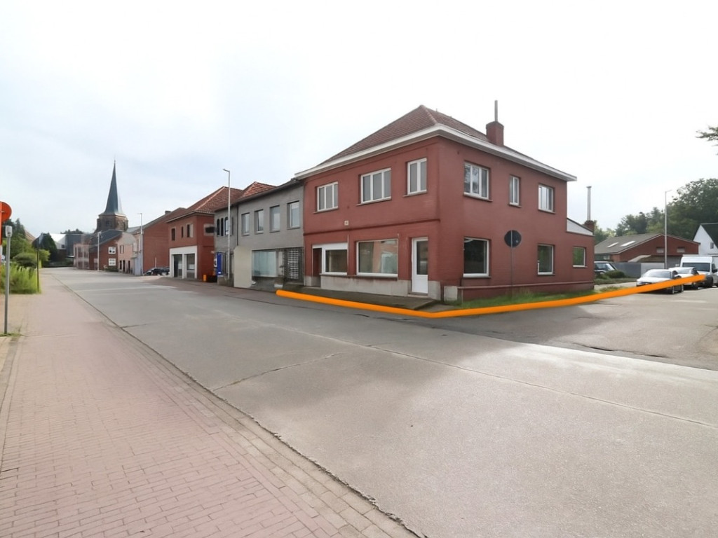 Stationsstraat - 26 - - 3272