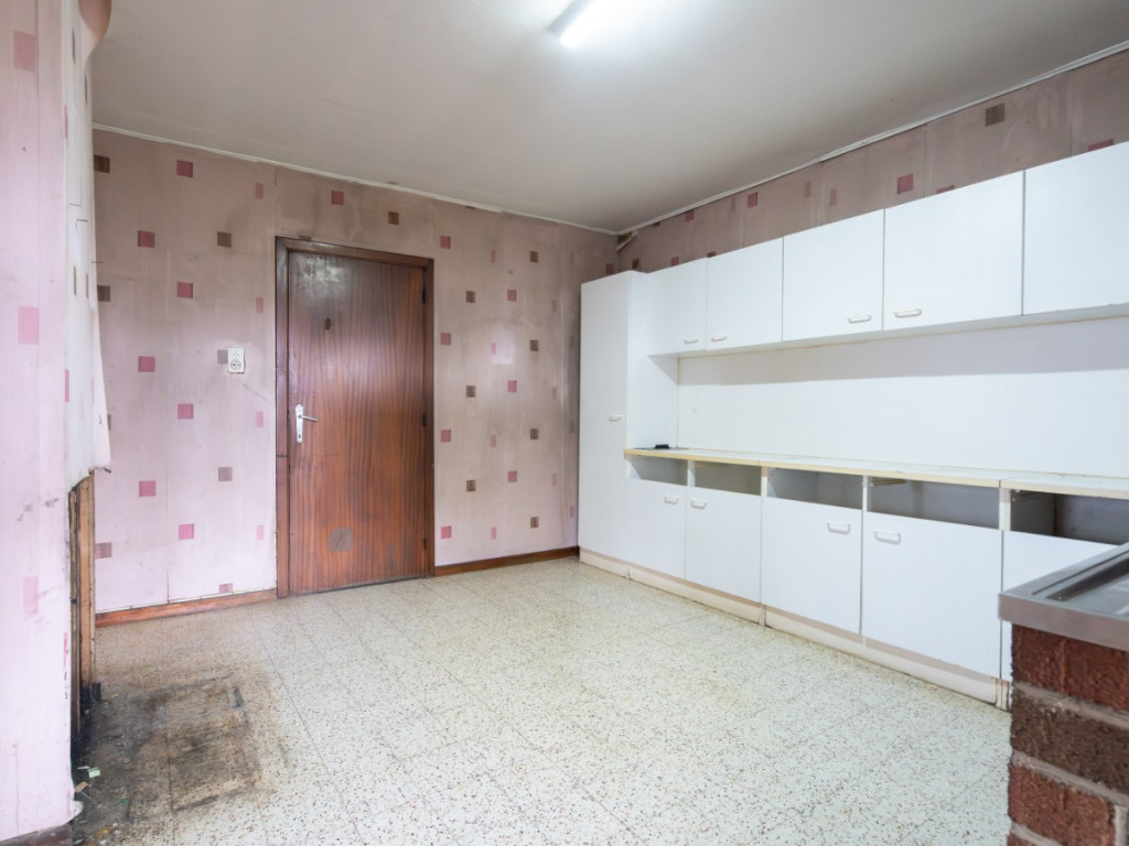 Rue de Chamont - 81 - - 6890