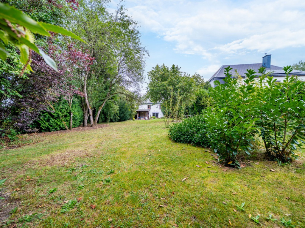 Rue du Bout d'en Bas - 12 - - 6880