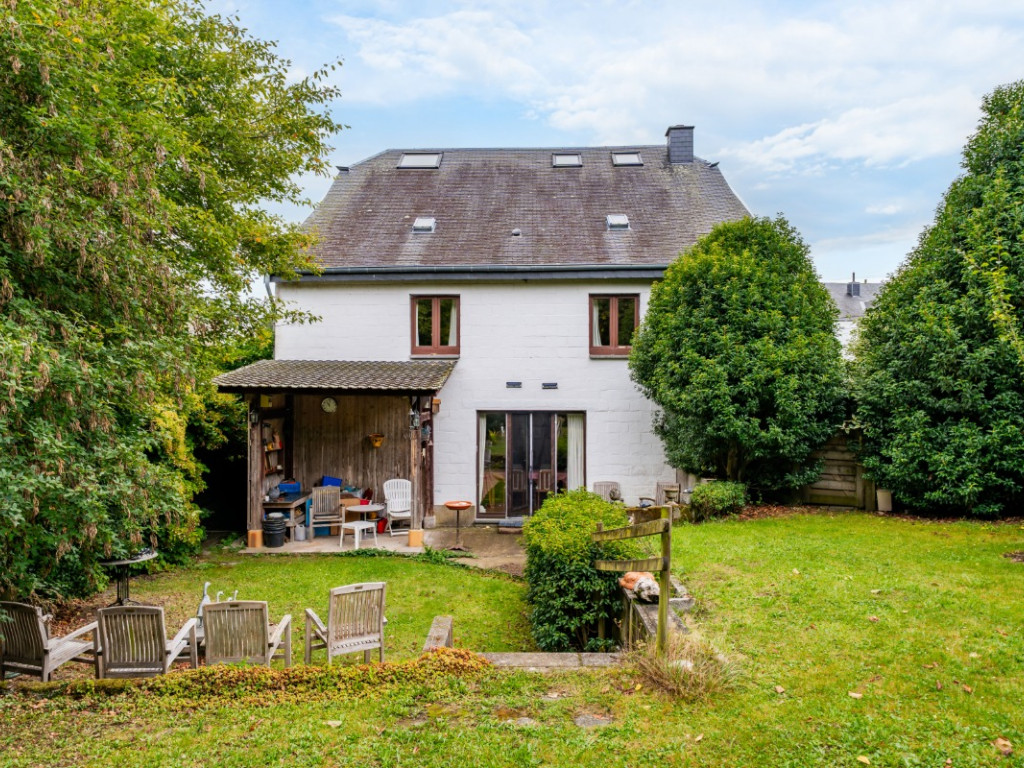 Rue du Bout d'en Bas - 12 - - 6880