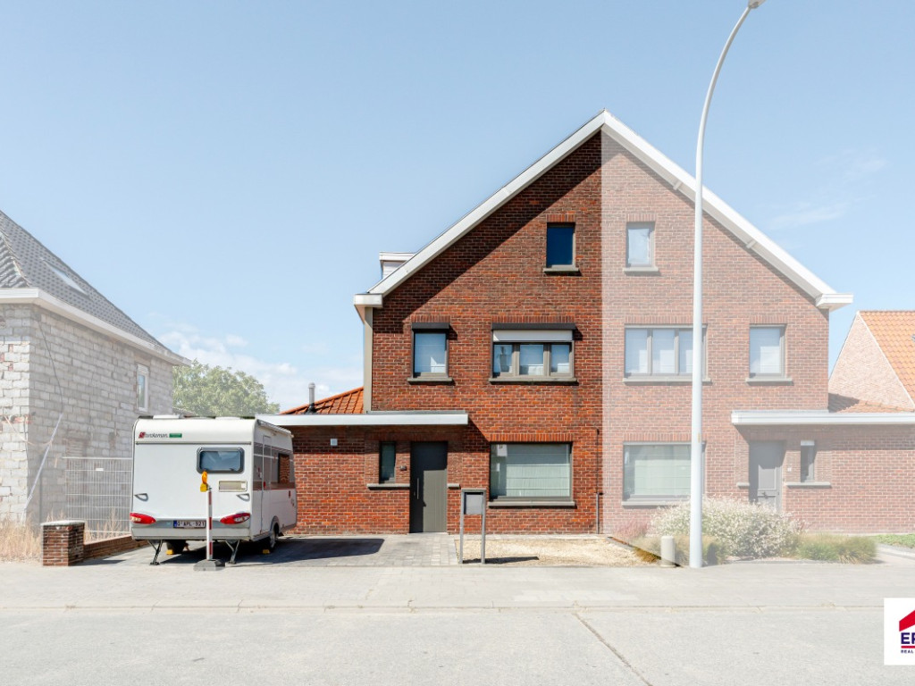 Markegemsesteenweg - 91 - - 8720