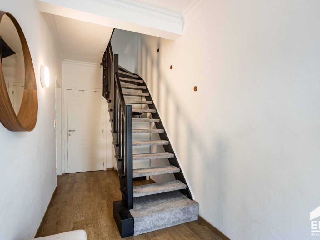 Grote Baan - 229A - - 9310