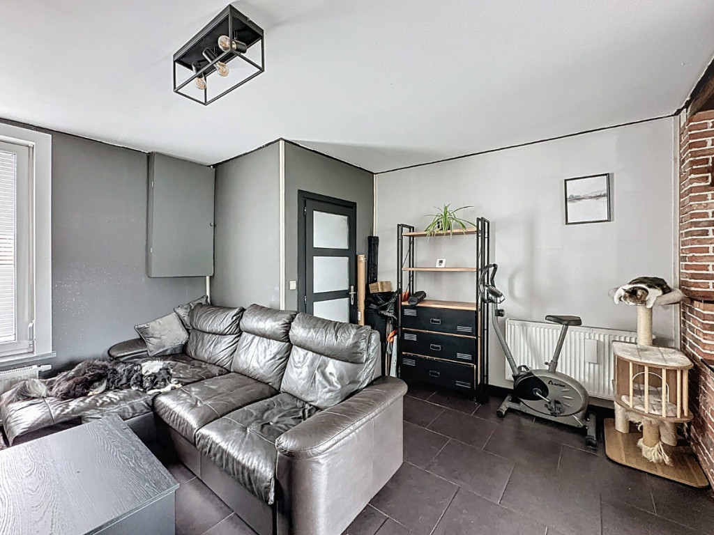 Rue du Coron - 127 - - 7370