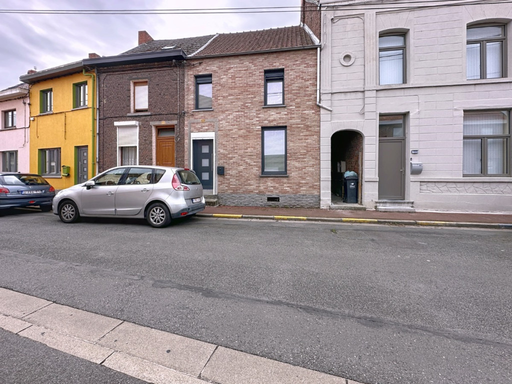 Rue du Coron - 127 - - 7370