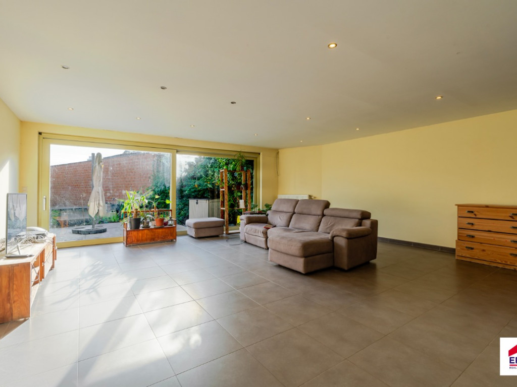 Stationsstraat - 38 - - 1745