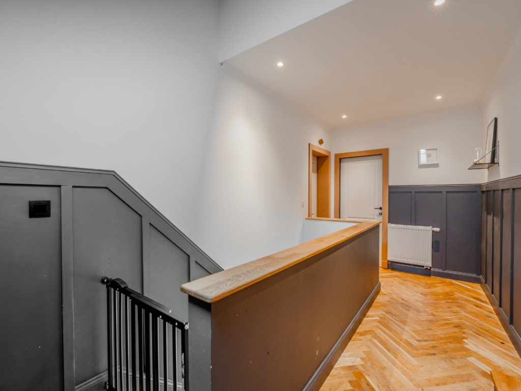 Rue des Alloux - 109 - - 5060