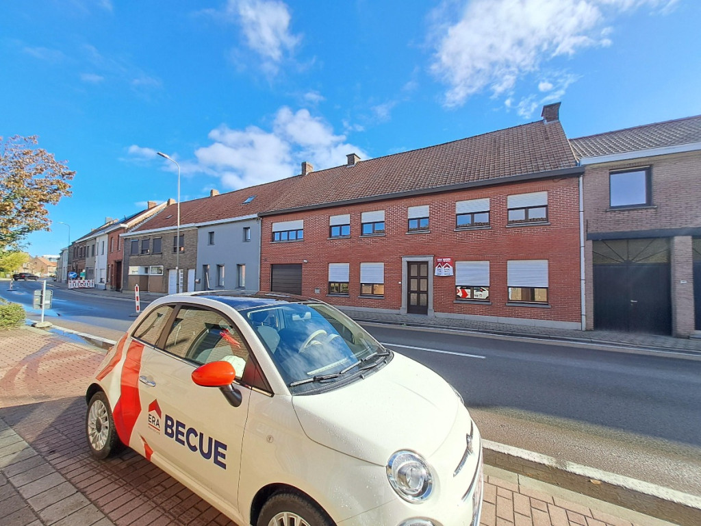 Stationsstraat - 355 - - 8540