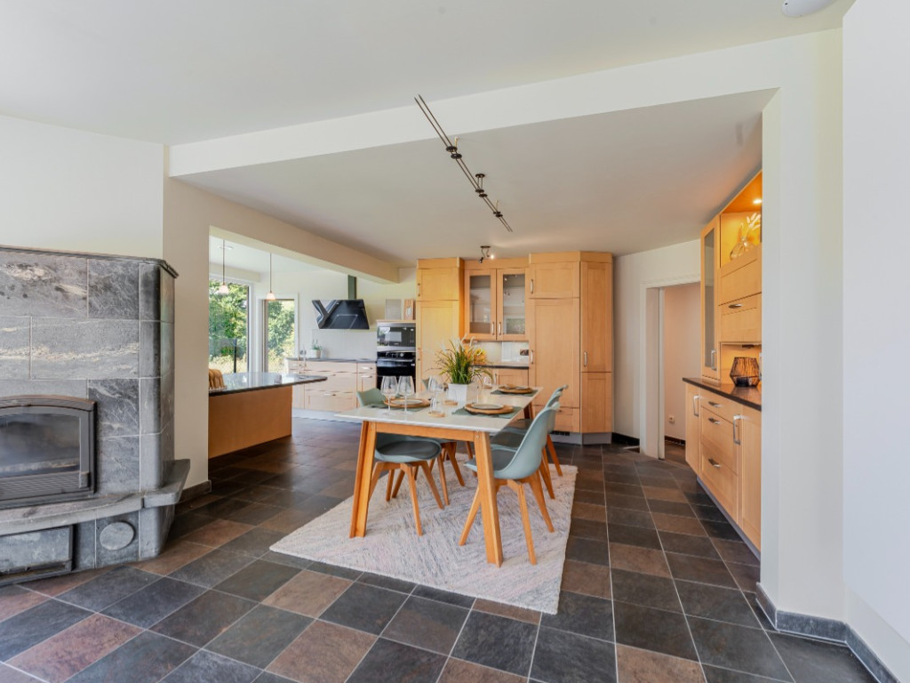 Broekstraat - 146 - - 9255