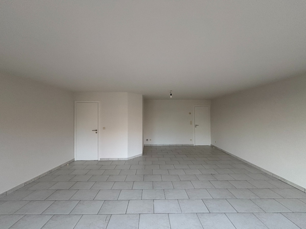 Maastrichtersteenweg - 9 - 5 - 3500