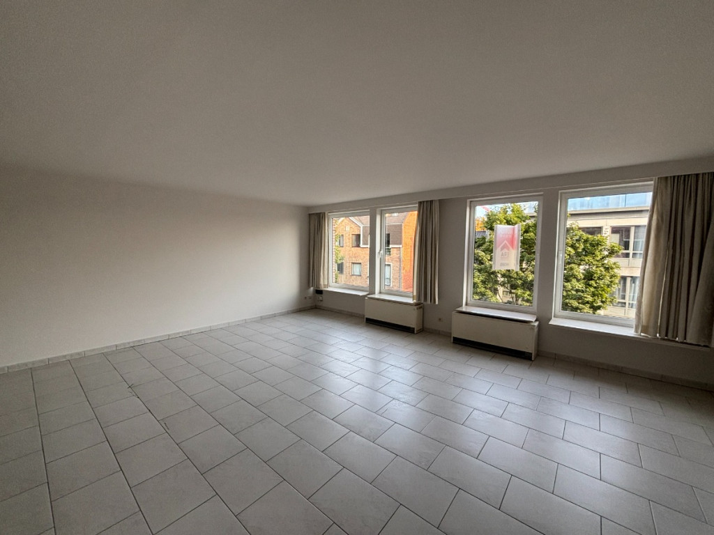 Maastrichtersteenweg - 9 - 5 - 3500