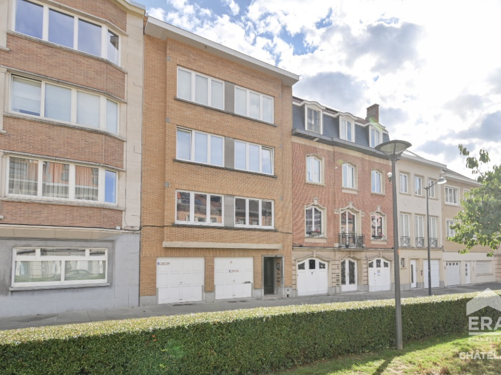 Square Robert Goldschmidt - 28 - REZ - 1050