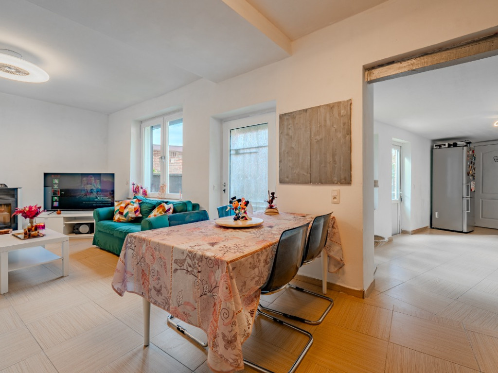 Rue Haute - 32 - - 4100