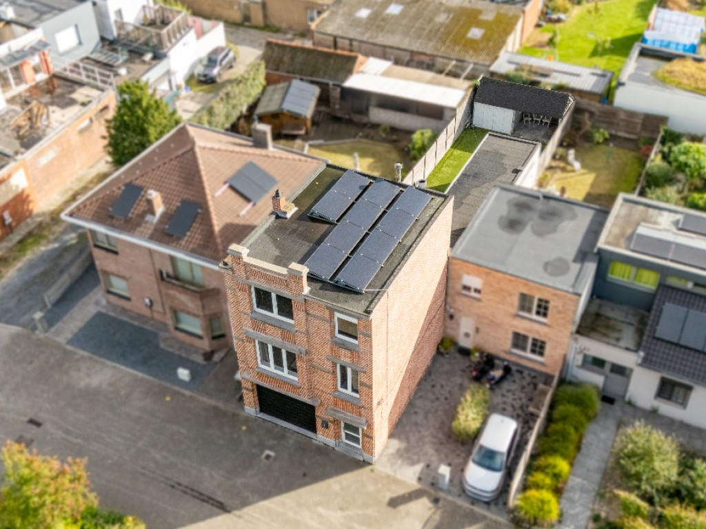 Spoorwegstraat - 3 - - 9060