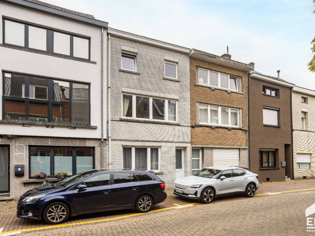 Posthoornstraat - 62 - - 9300