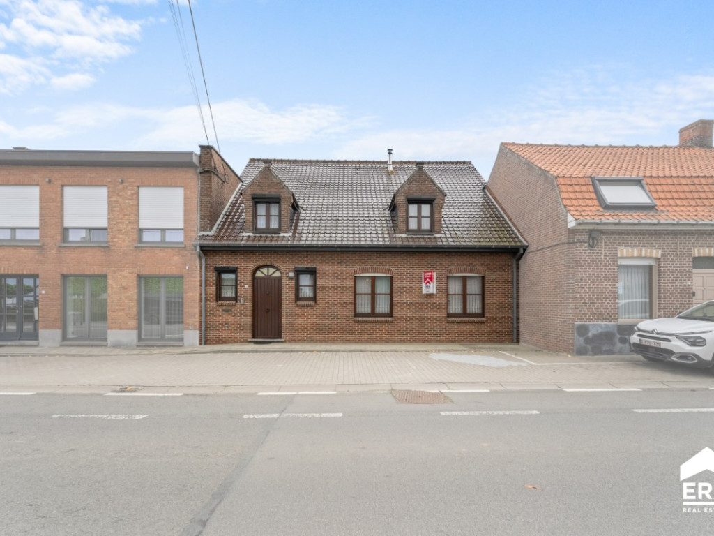 Dikkebusstraat - 29 - - 8954