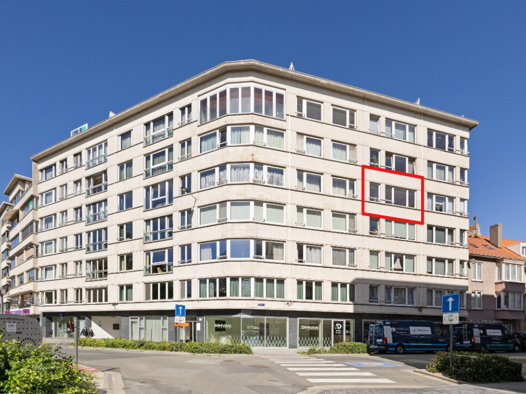 Jozef II-straat - 4 bus 0401 - - 8400