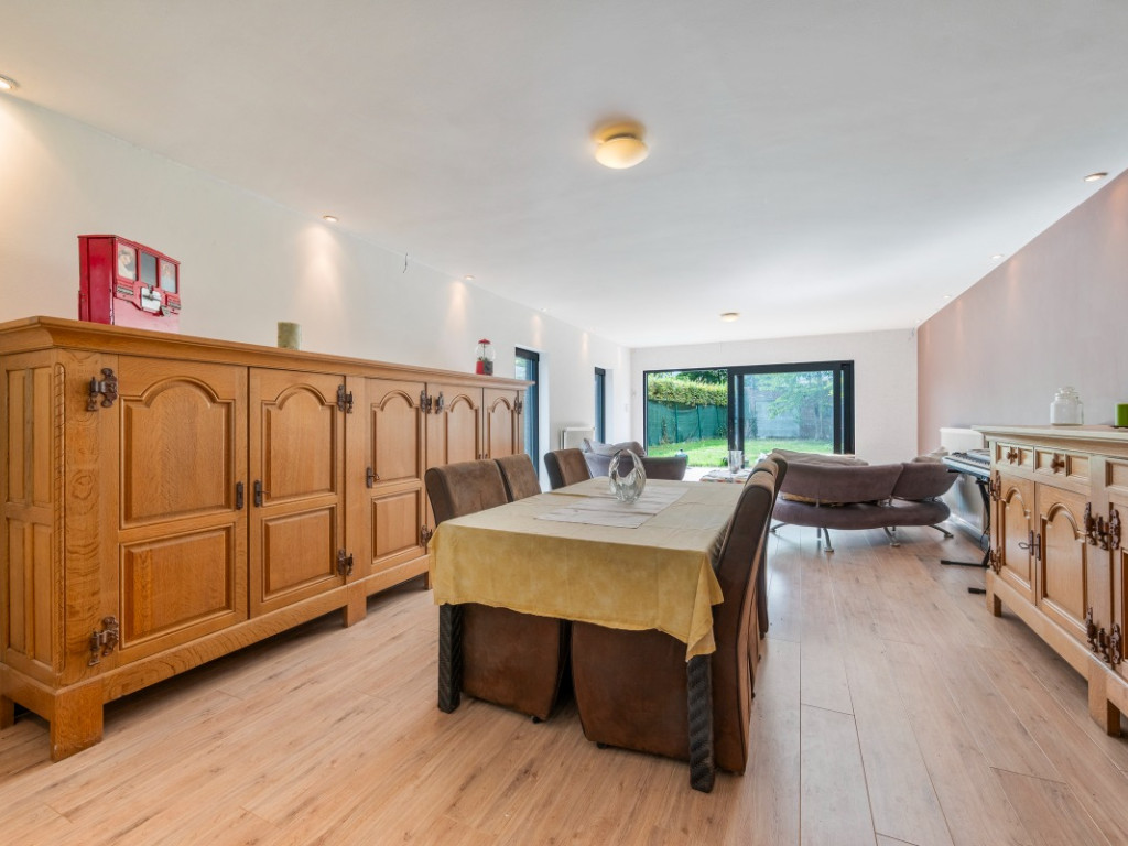 Passtraat - 117 - - 9100