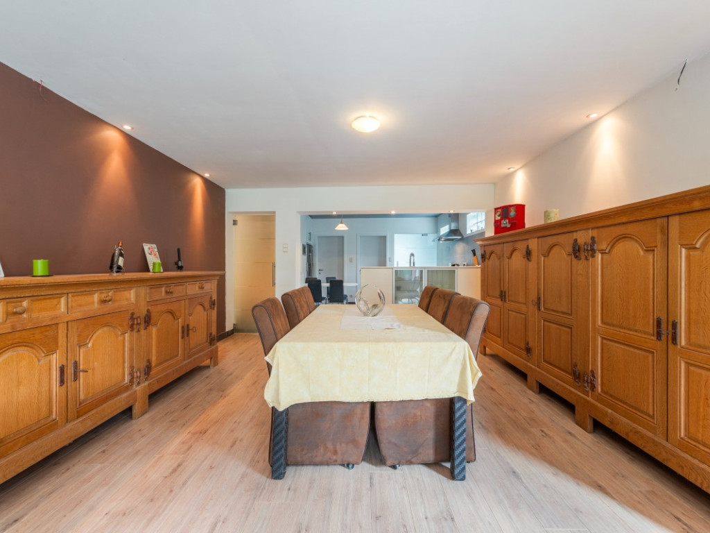 Passtraat - 117 - - 9100