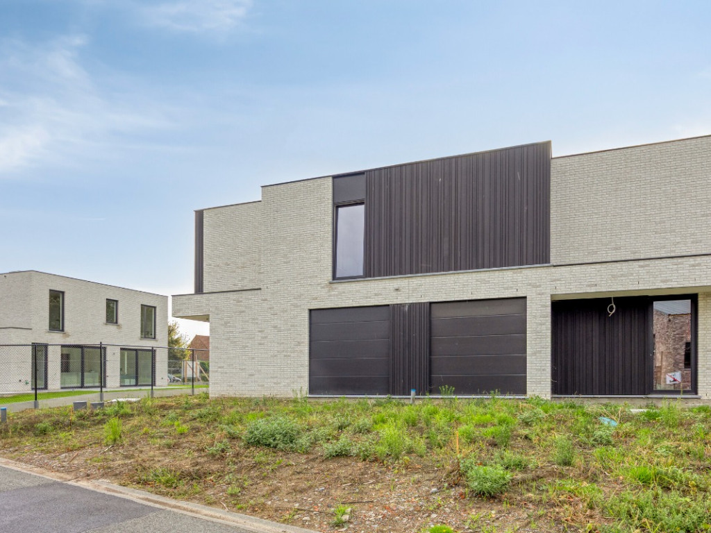 Oude Weg - 56 - Lot 2 - 9870