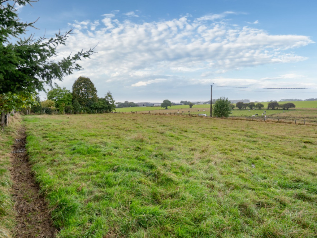 Rue de Solmon - LOT 7 - - 6850
