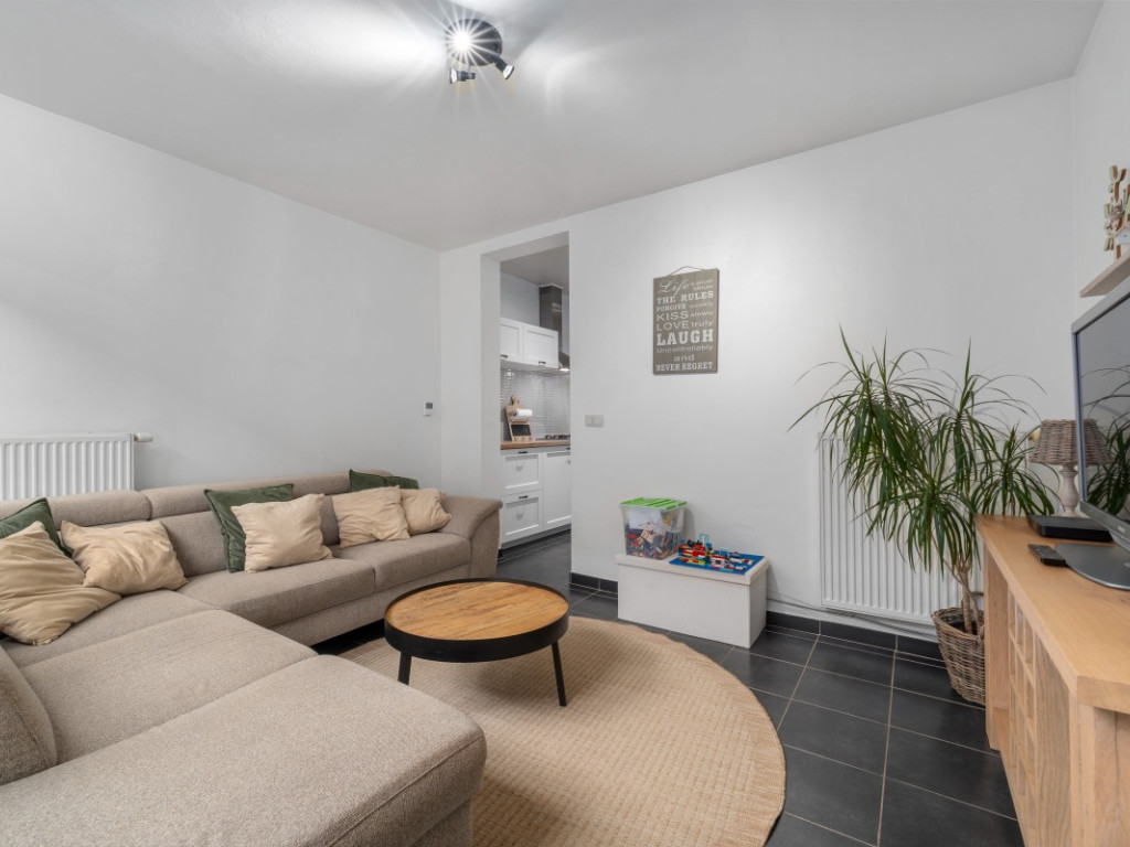 Damstraat - 122 - - 9220