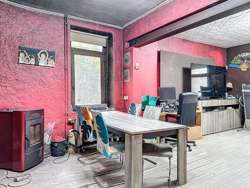 Place Limage - 8 - - 4260