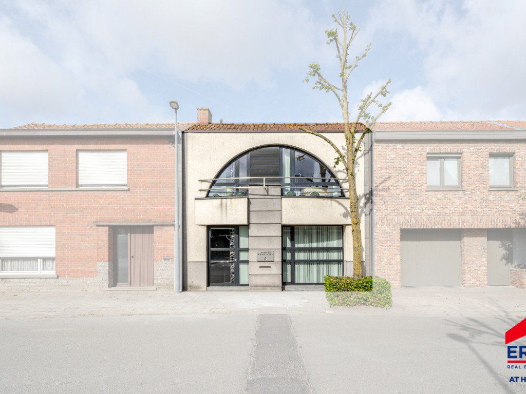 Dorpsstraat - 4 - - 8800