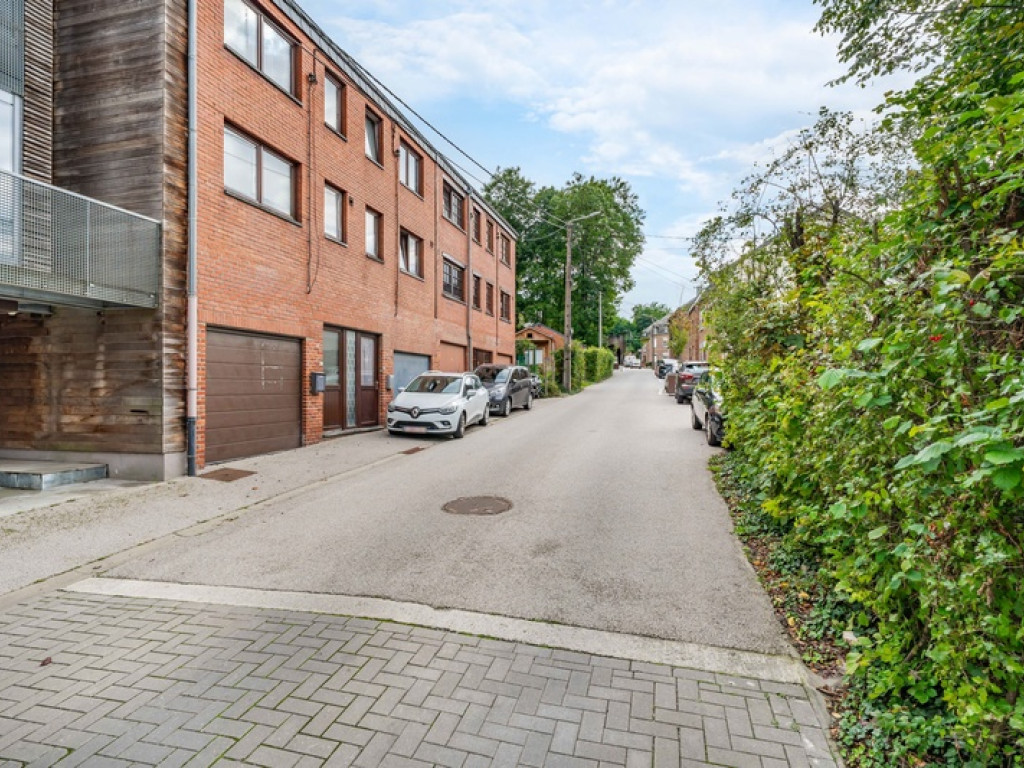 Rue Saint esprit - 2 - B - 6900