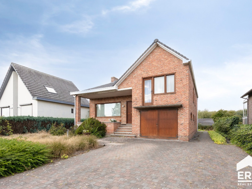 Oude Heerestraat - 8 - - 2360