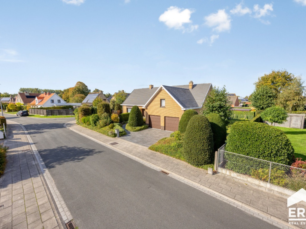 Lettenburgweg - 8 - - 8310