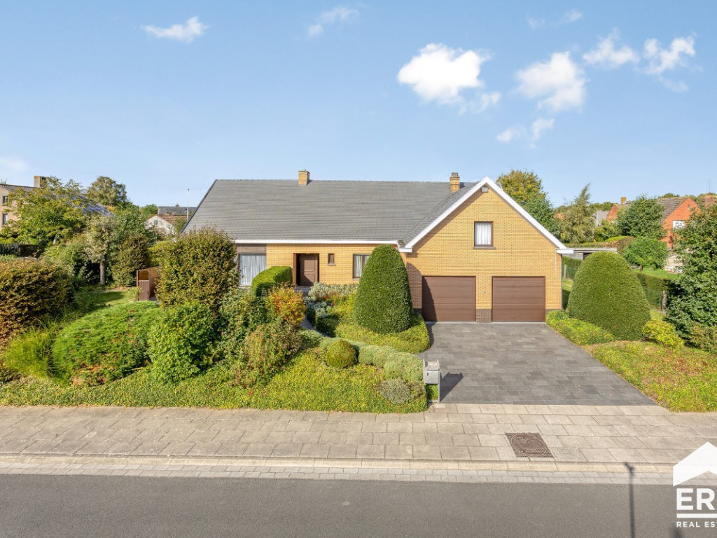 Lettenburgweg - 8 - - 8310