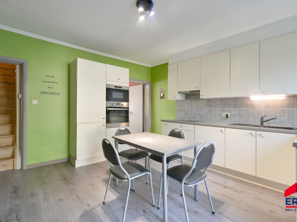 Alfons Sifferstraat - 20 - - 9930