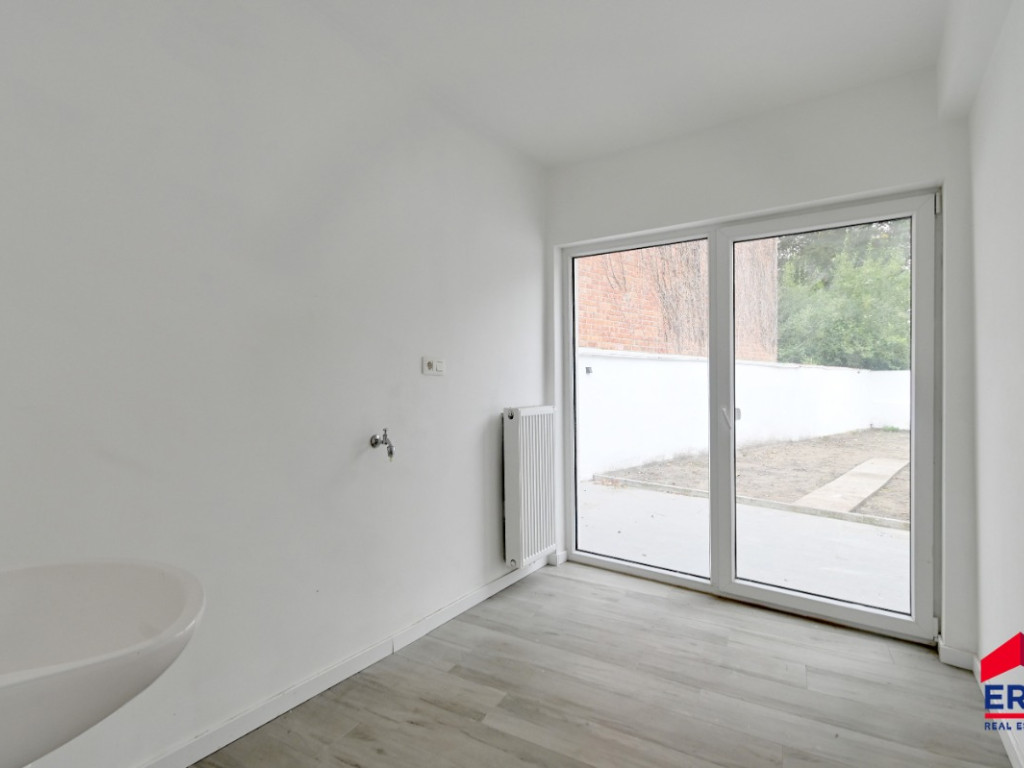 Kerkstraat - 26 - - 9900