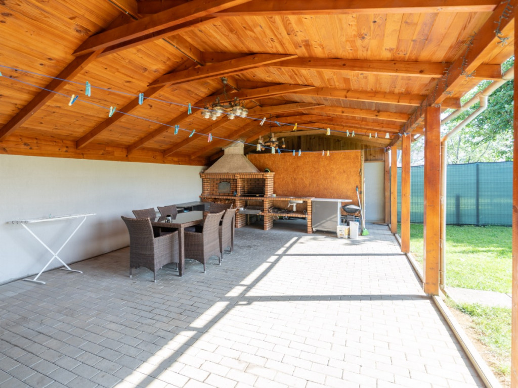 Rue Bovesse - 28 - - 6791