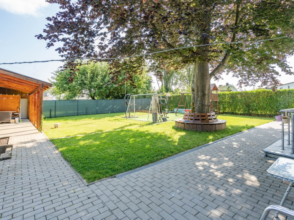 Rue Bovesse - 28 - - 6791