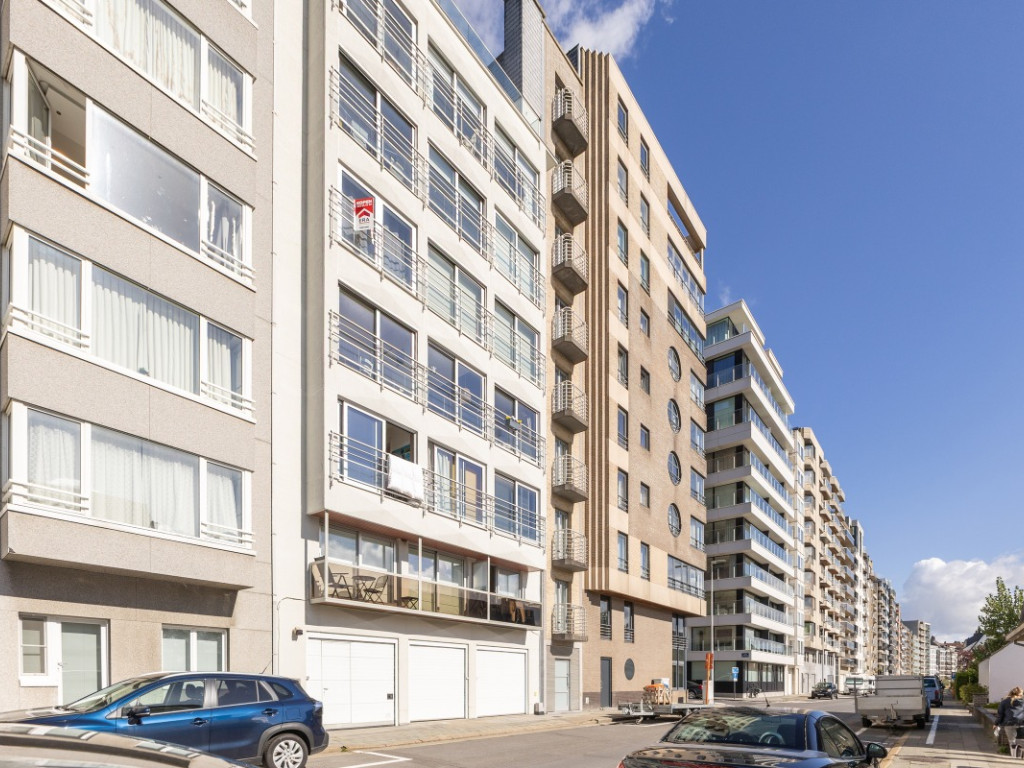 Zeedijk-Heist - 104 - 43 - 8301