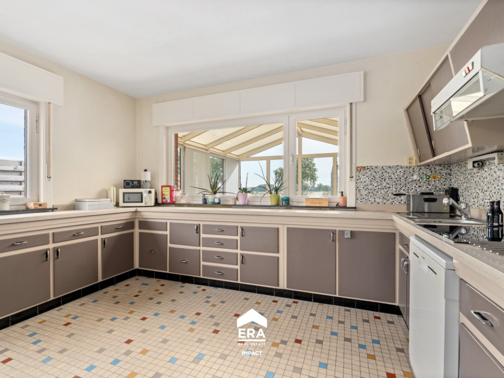 Steenweg op Kleine Brogel - 77 - - 3950