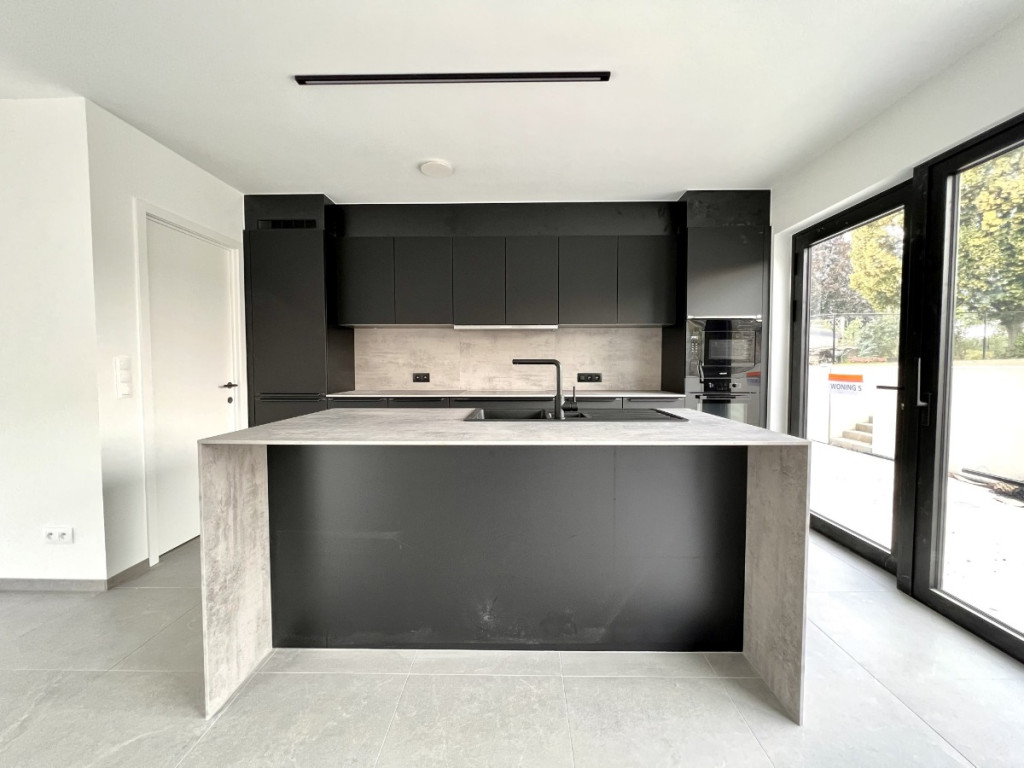 Dwarsstraat - 11 - - 3590