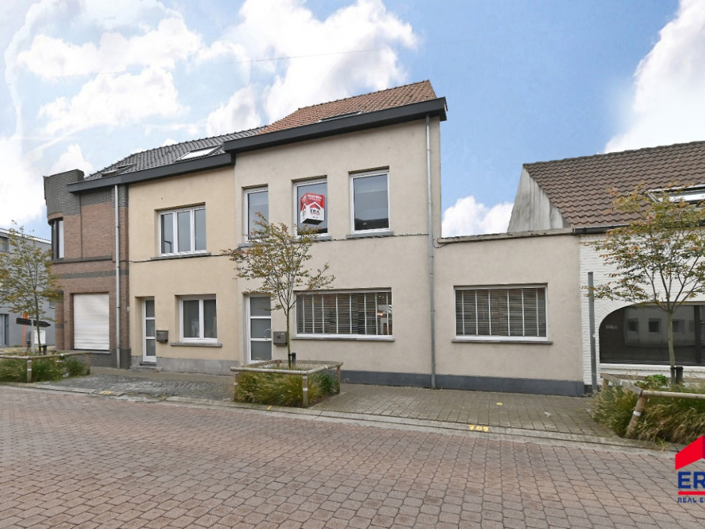 Zuidmoerstraat - 89 - - 9900