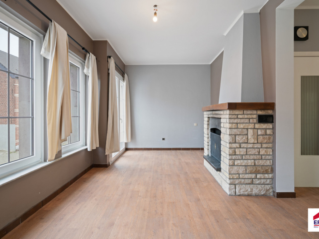 Bodegemstraat - 16 - - 1701