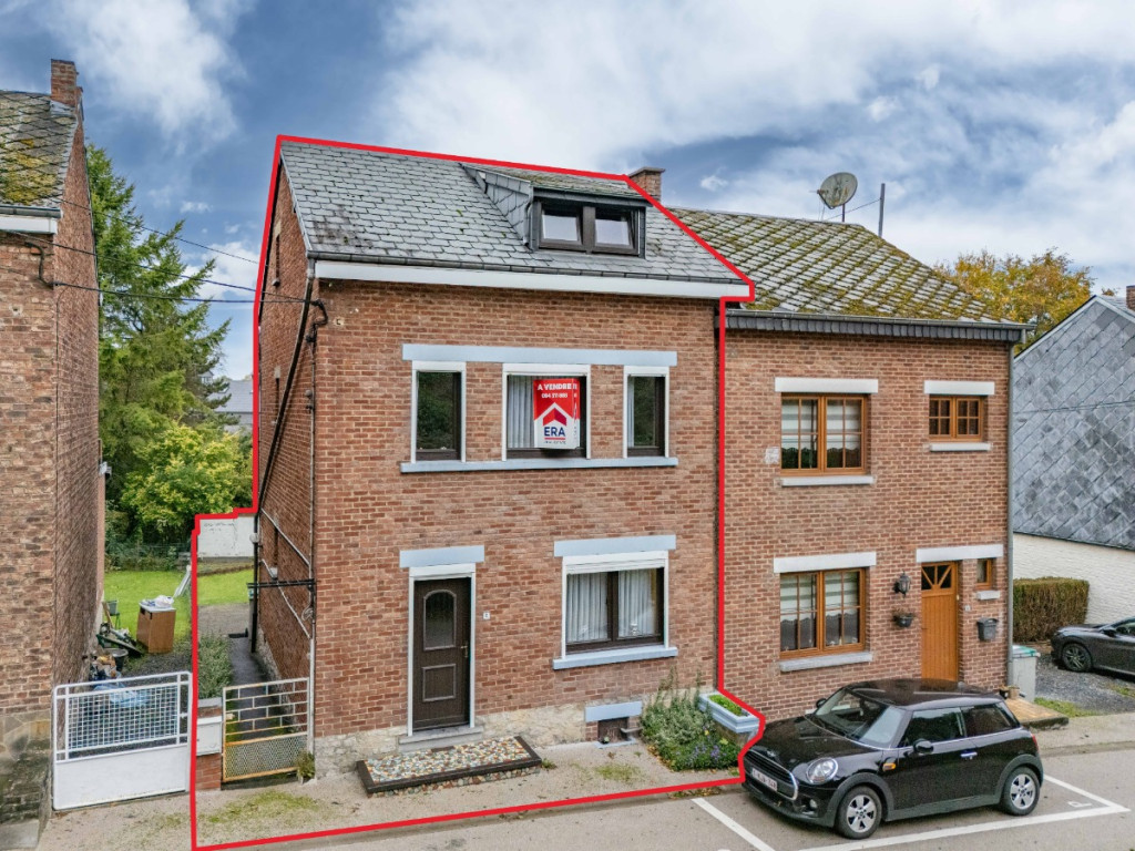 rue du Saint-Esprit - 15 - - 6900