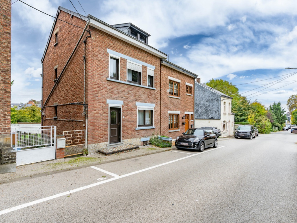 rue du Saint-Esprit - 15 - - 6900