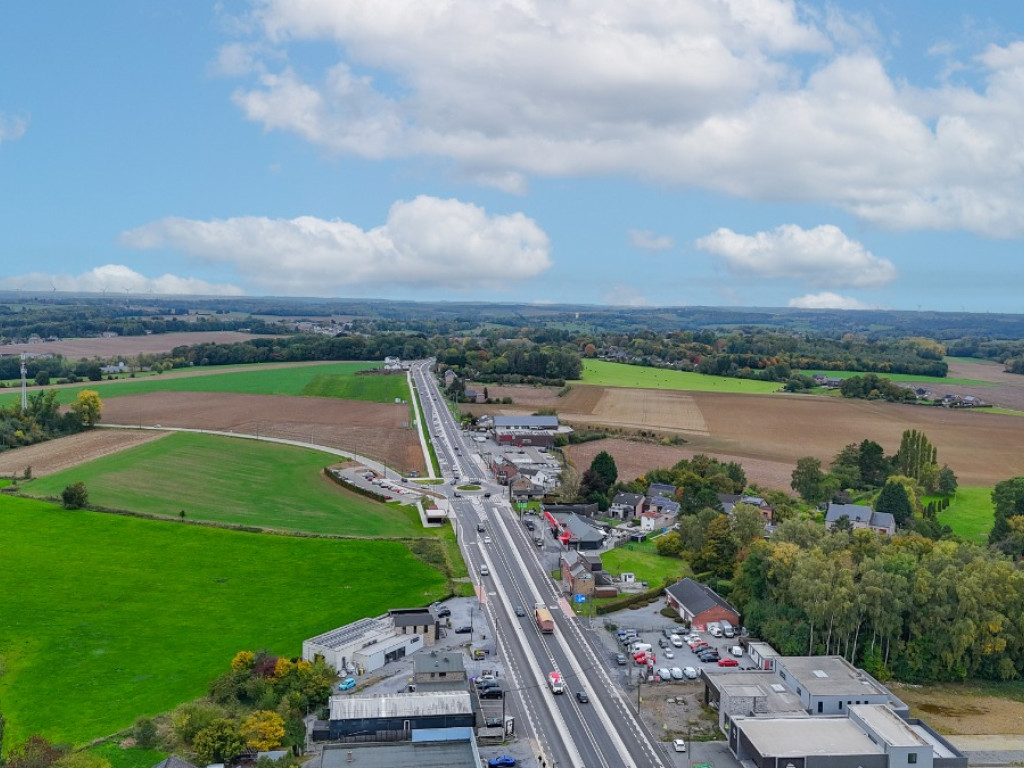 route du Condroz - 315A - - 4550