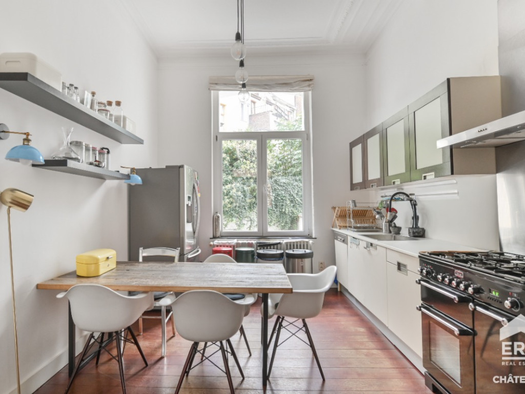 Rue d'Albanie - 35 - - 1060
