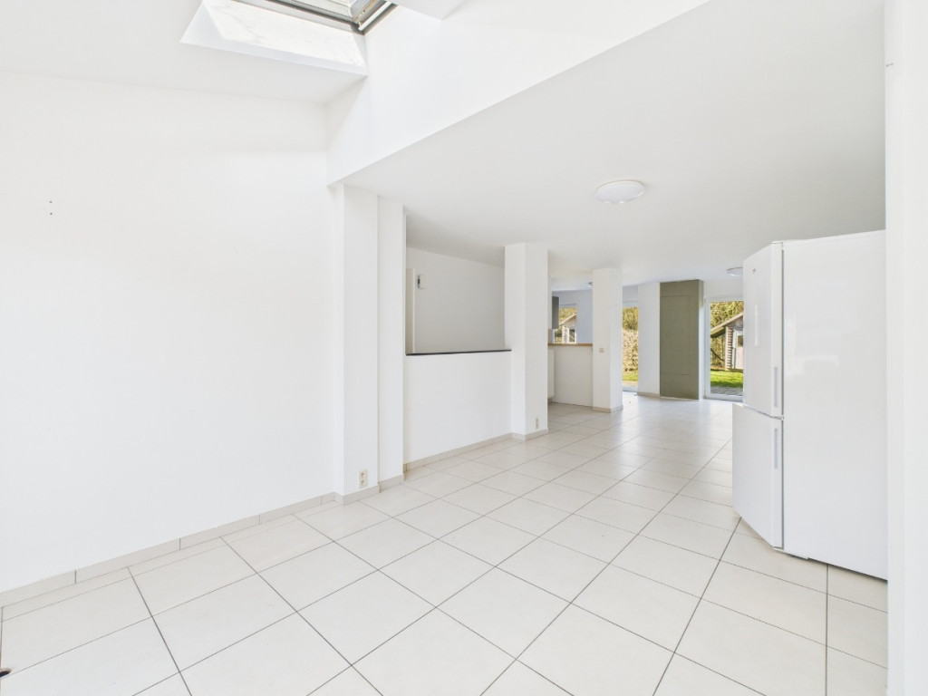 Happe - 8 - C - 5590