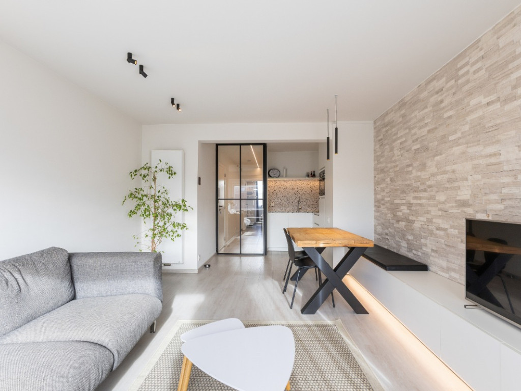 Gaston Lejeunestraat - 3 - 0402 - 8670