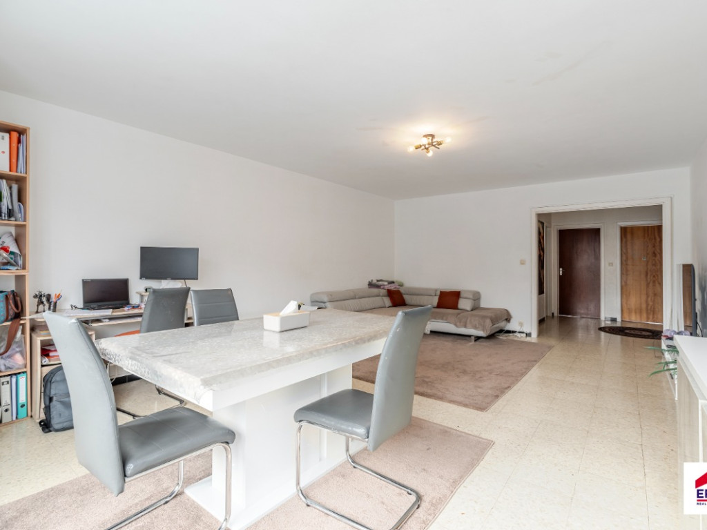 Ninoofsesteenweg - 213A - - 1700