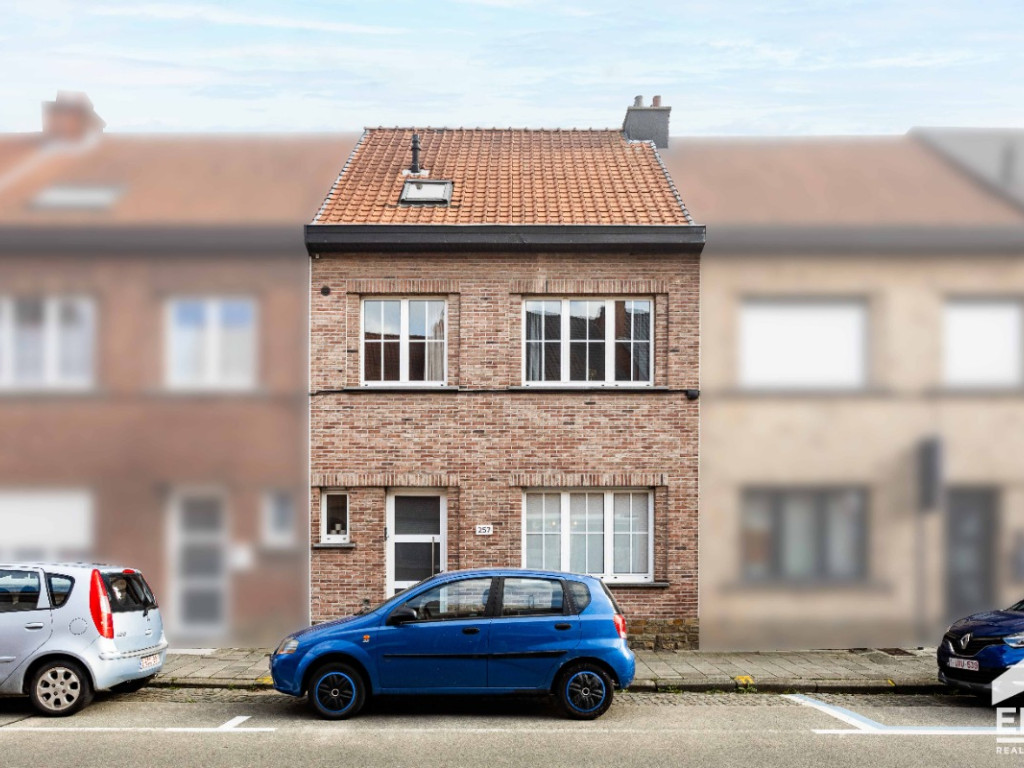 Binnenstraat - 257 - - 9300