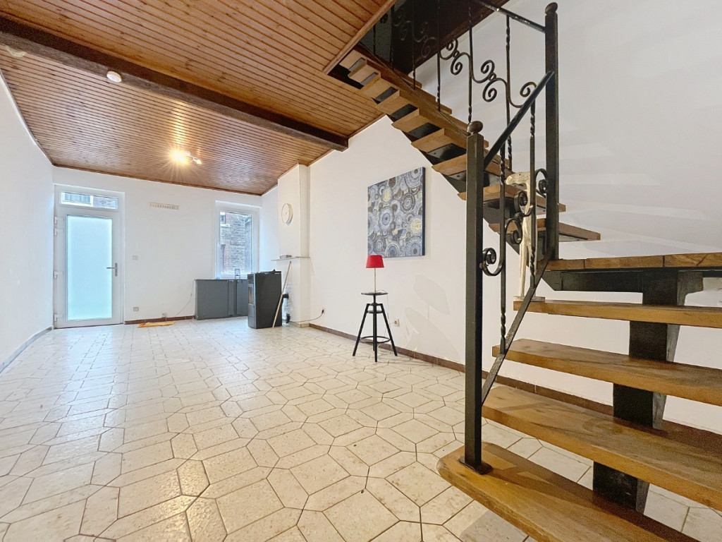 Rue Reine Astrid - 51 - - 4480