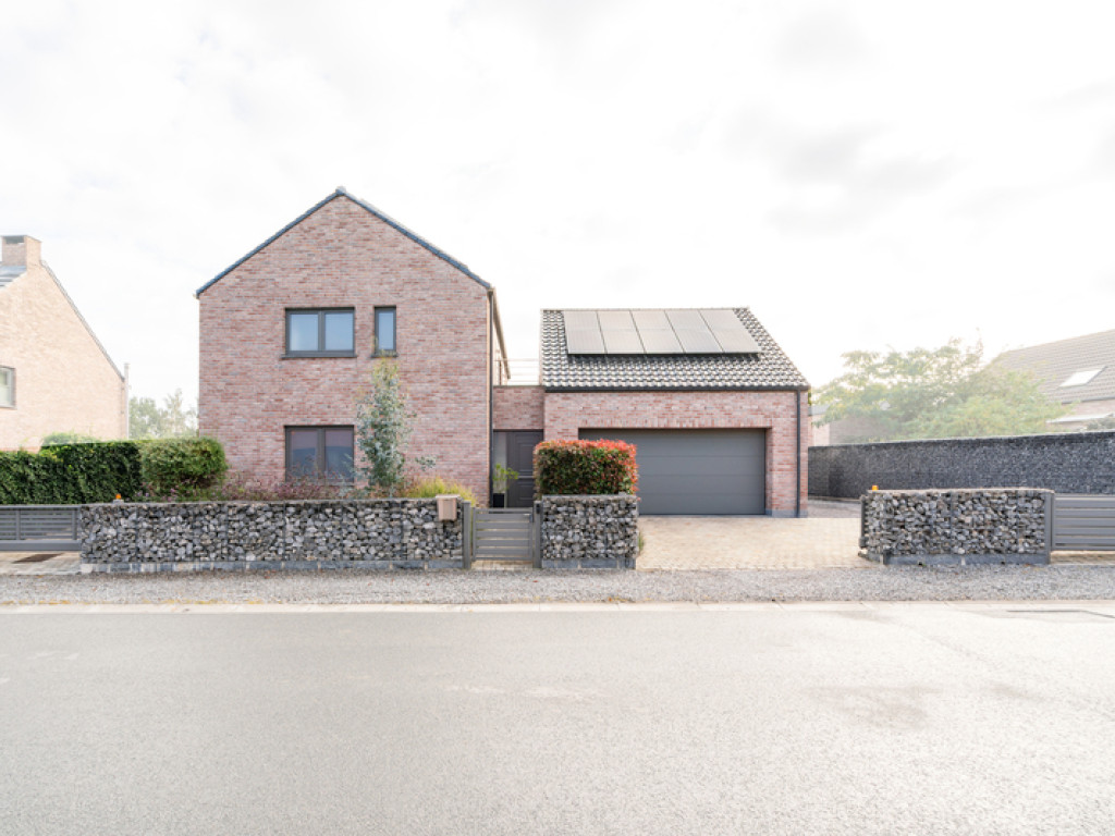 Rue d'Erbaut - 53 - - 7870